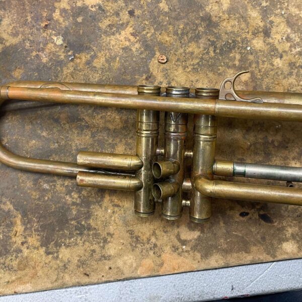 reparación instrumentos musicales viento madera